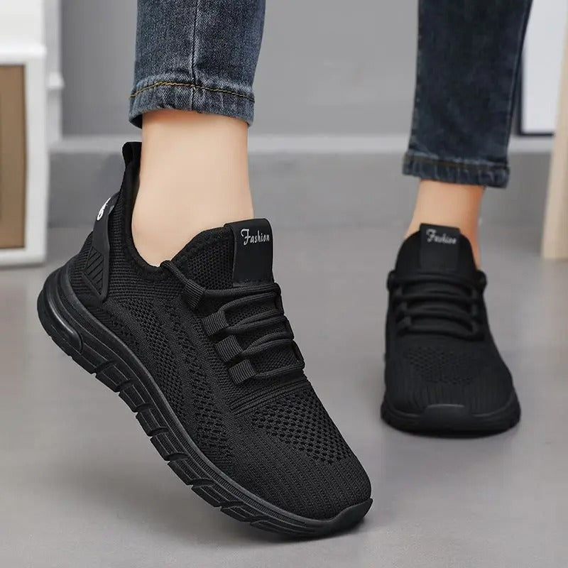 chaussures-de-course-noir
