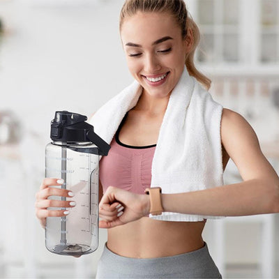 gourde-avec-paille-pour-sportif